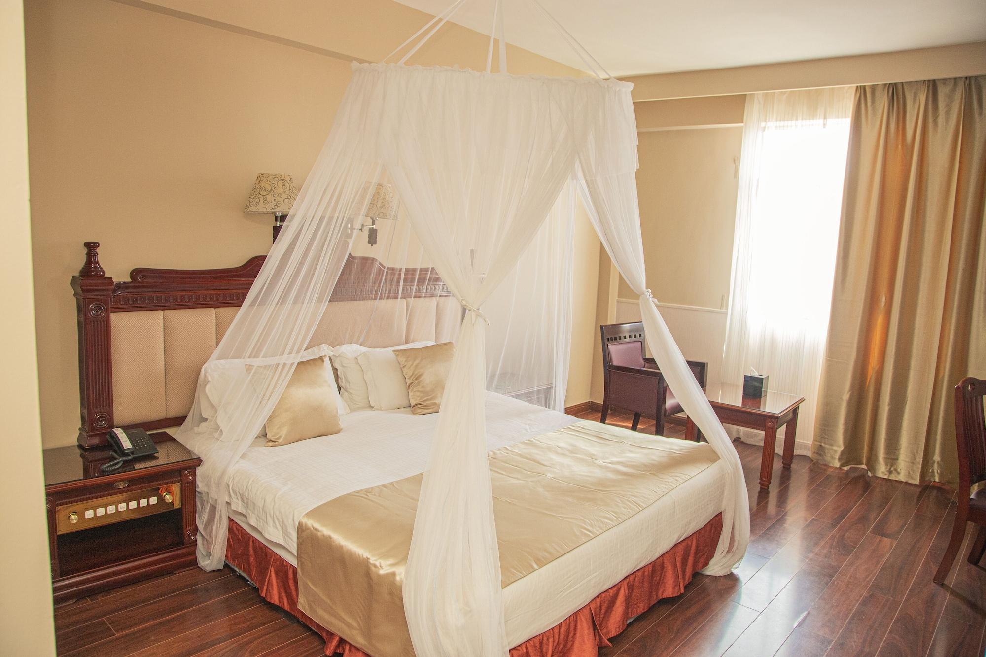 Best Western Plus Paramount Hotel Lusaka Ngoại thất bức ảnh