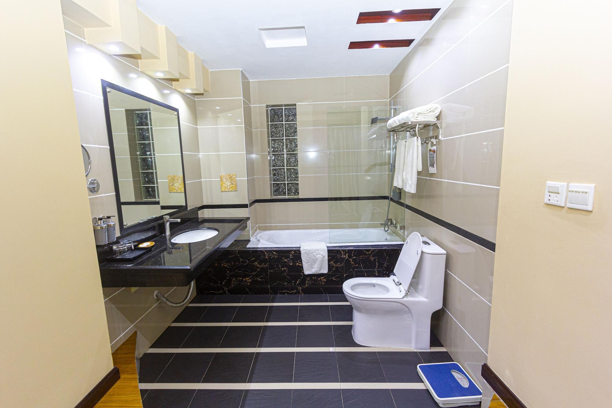 Best Western Plus Paramount Hotel Lusaka Ngoại thất bức ảnh