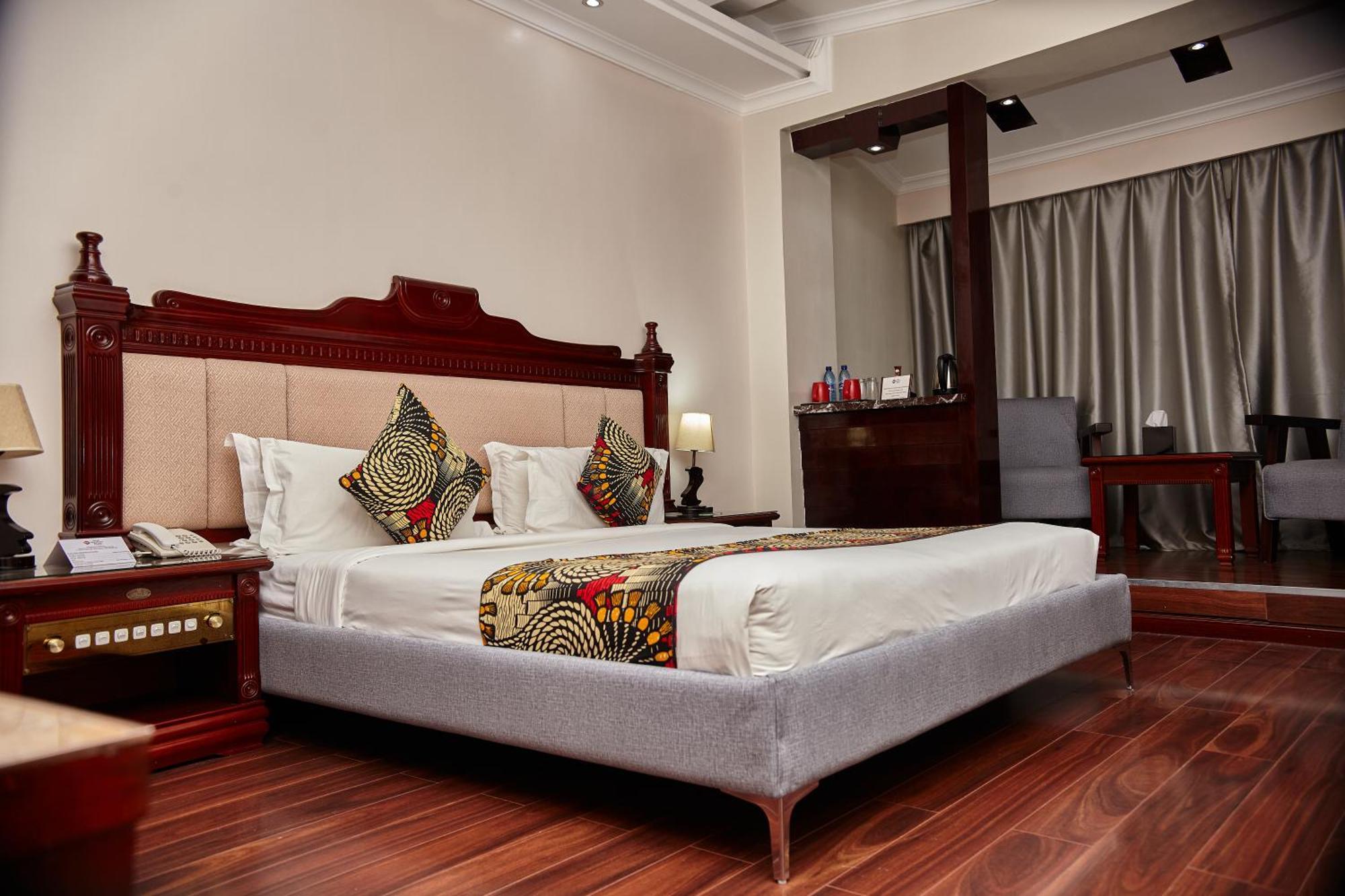Best Western Plus Paramount Hotel Lusaka Ngoại thất bức ảnh