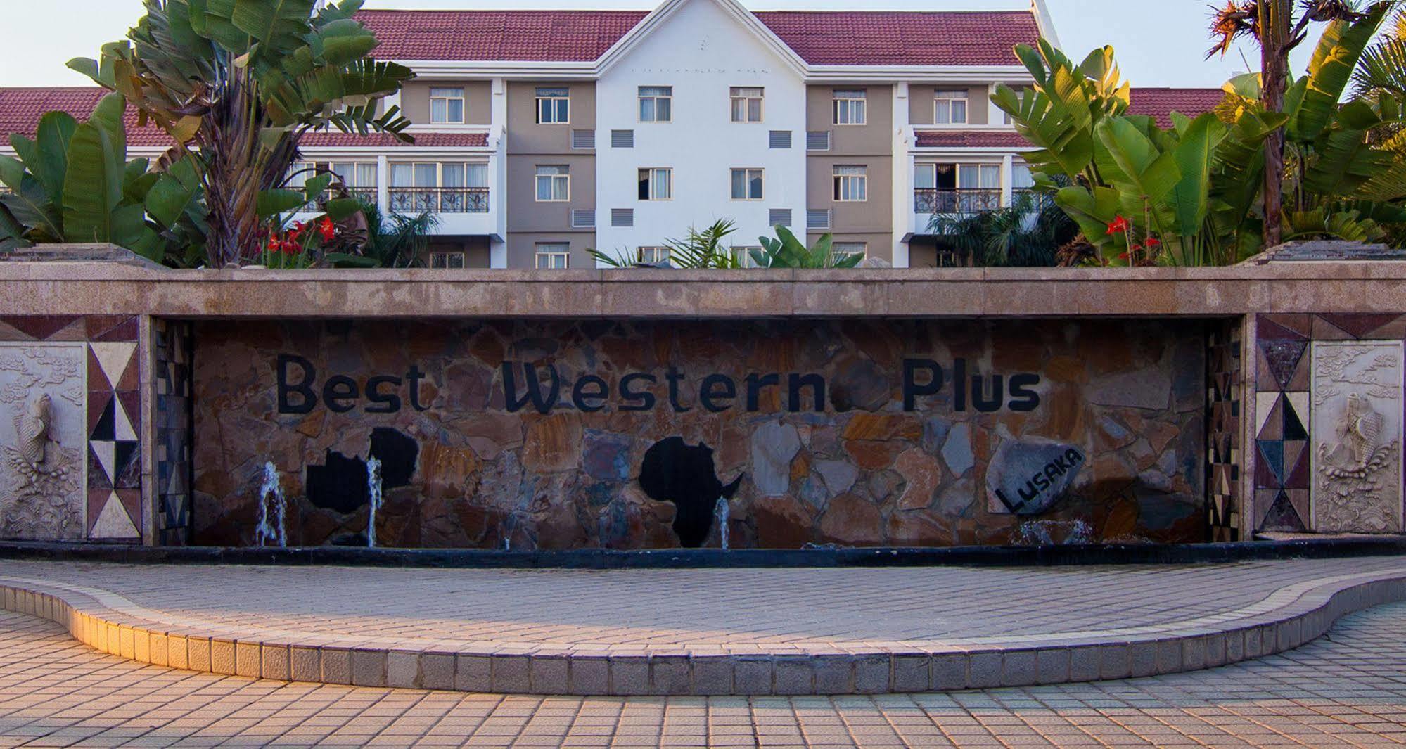 Best Western Plus Paramount Hotel Lusaka Ngoại thất bức ảnh