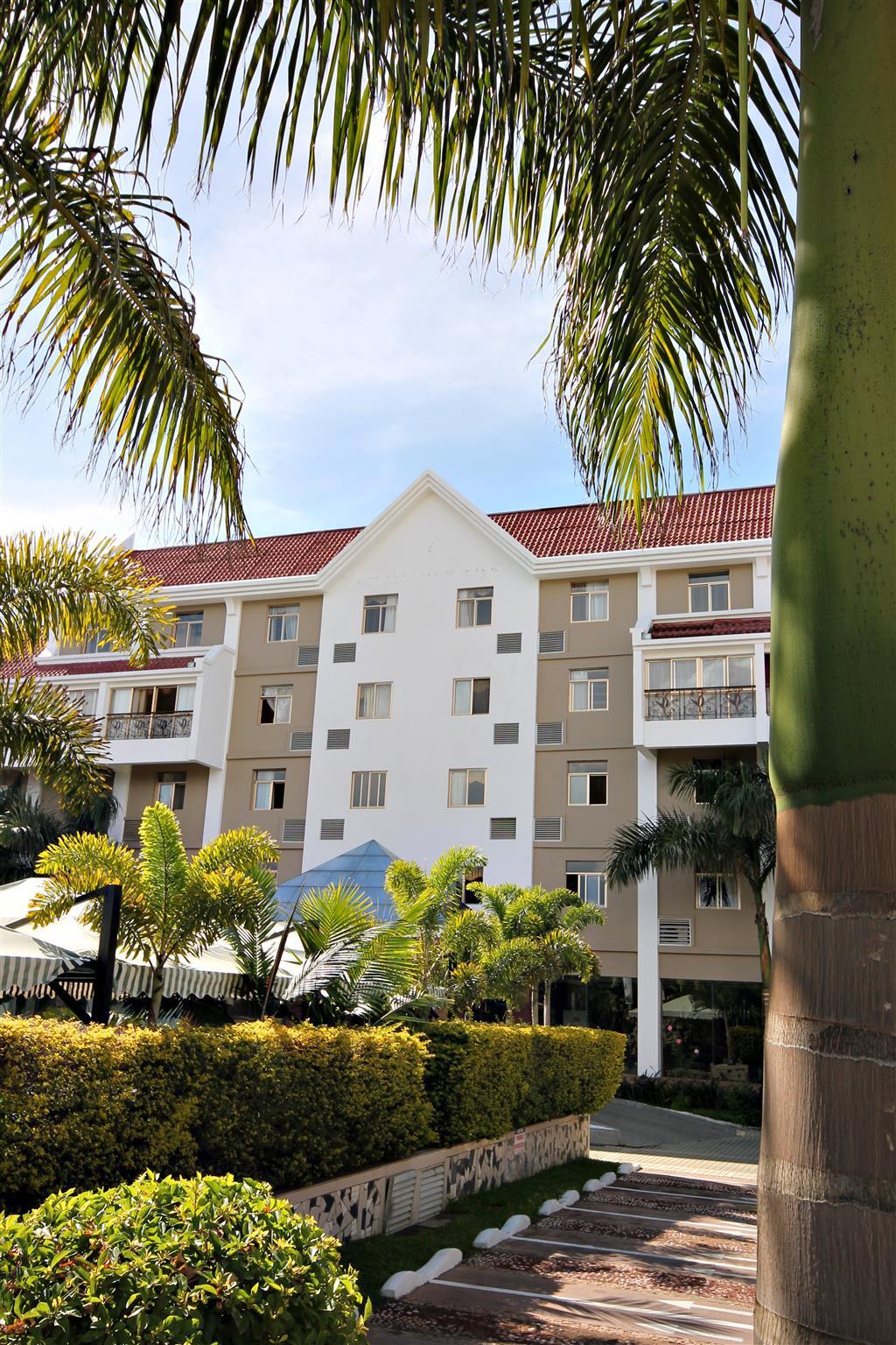 Best Western Plus Paramount Hotel Lusaka Ngoại thất bức ảnh